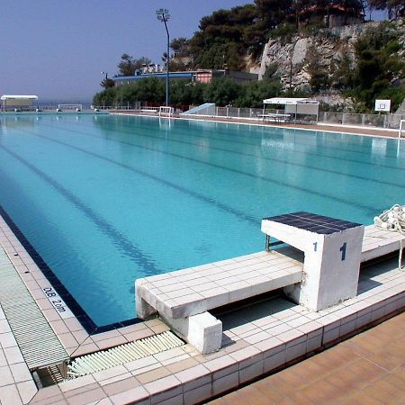Apartment Rose By The Beach & Tennis Courts Split Exteriör bild